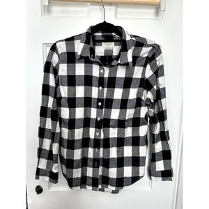 Copied - Black and White Plaid Weatherproof Vintage button up Women's M